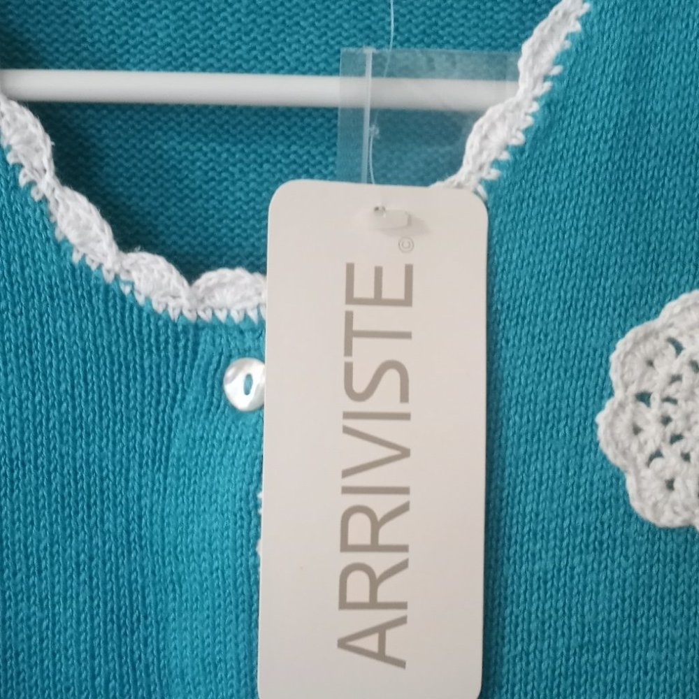 Vintage NWT Arriviste Knit Cardigan with Crochet Flowers size L - Picture 2 of 5